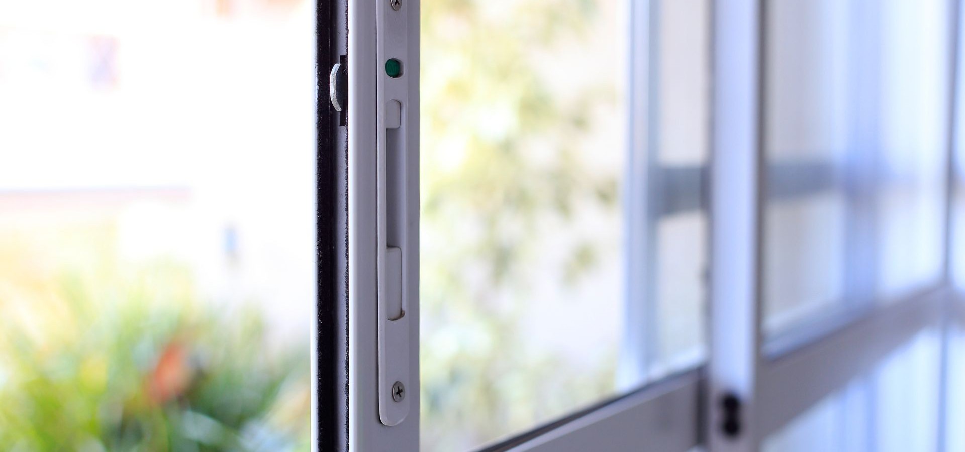 Αλουμίνιο και Ενεργειακή Απόδοση: Πώς εξοικονομείτε με τα σωστά κουφώματα